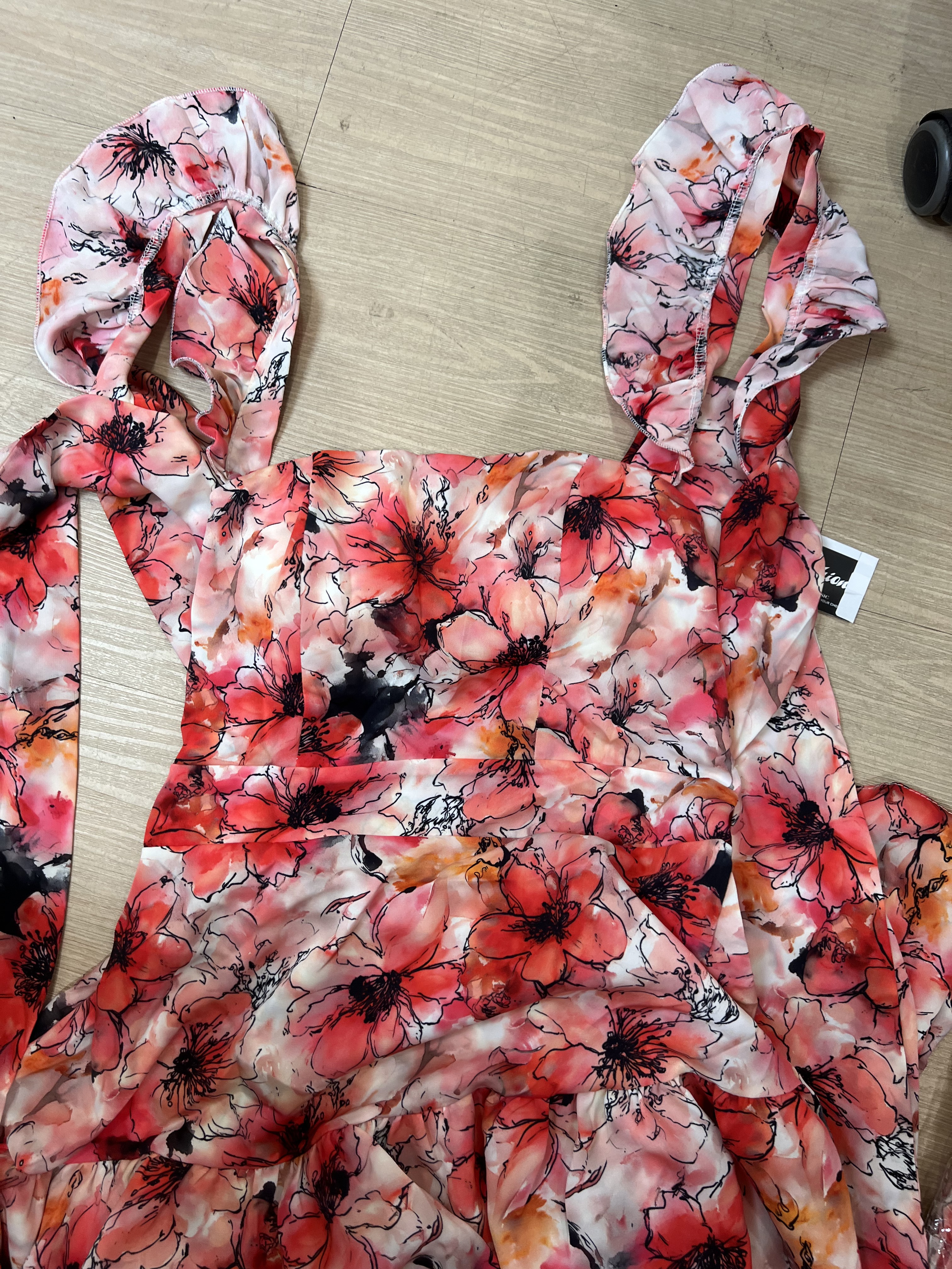 V661. MAXI DRESS