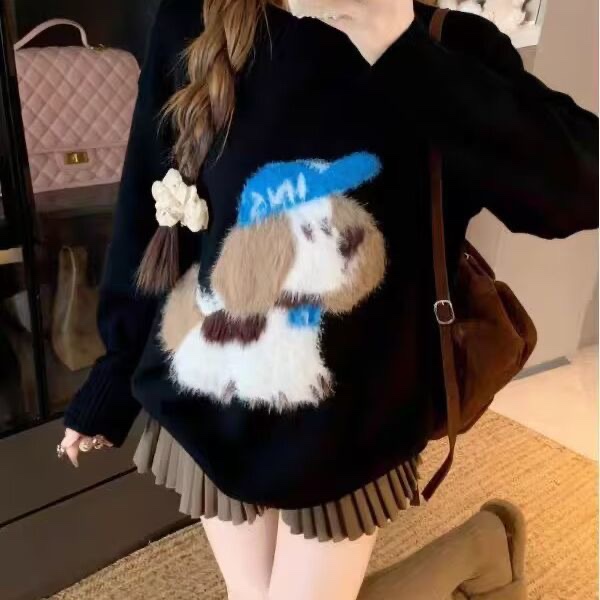 T332. SWEATER BLACK DOG