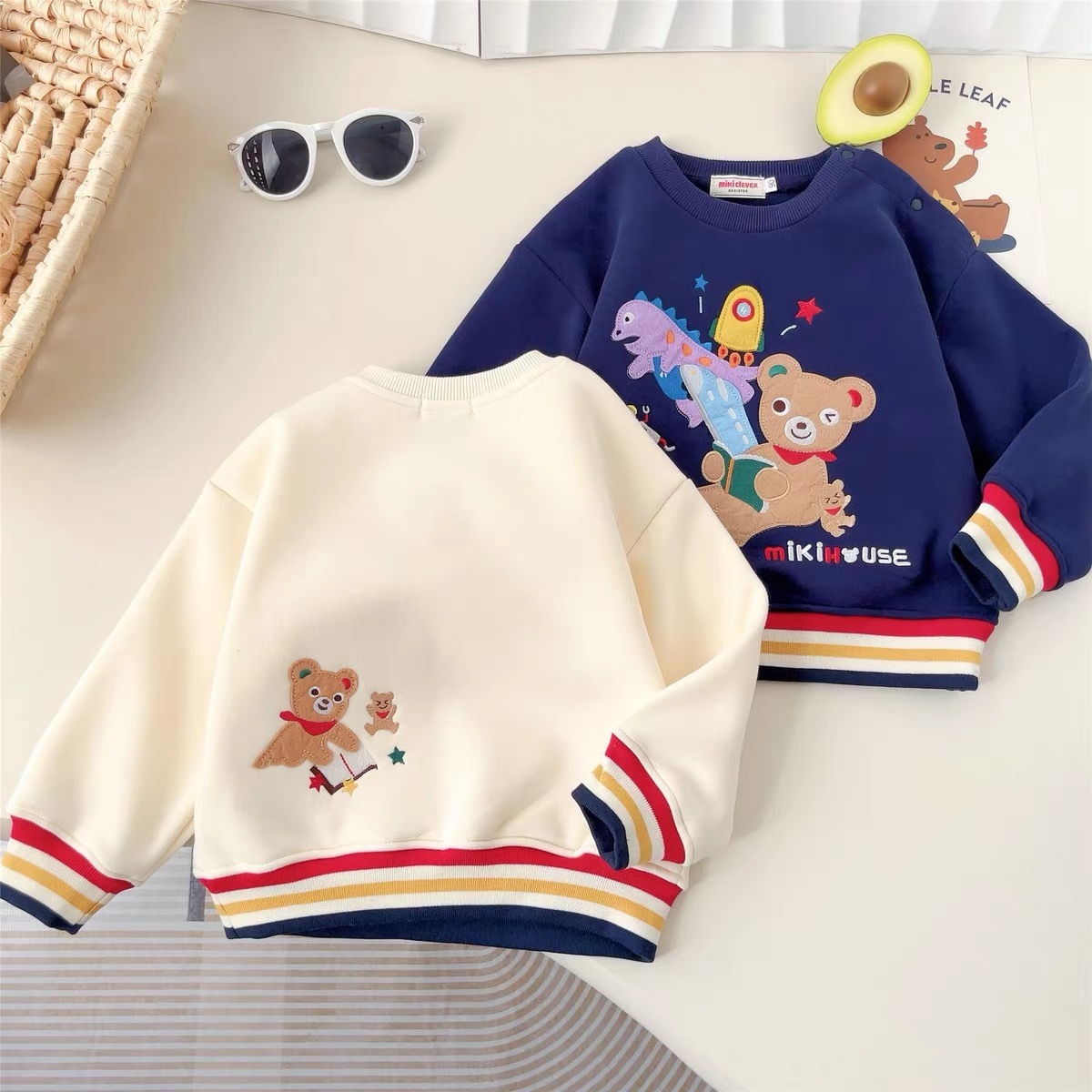 K437. KID BOY CREAM TOP