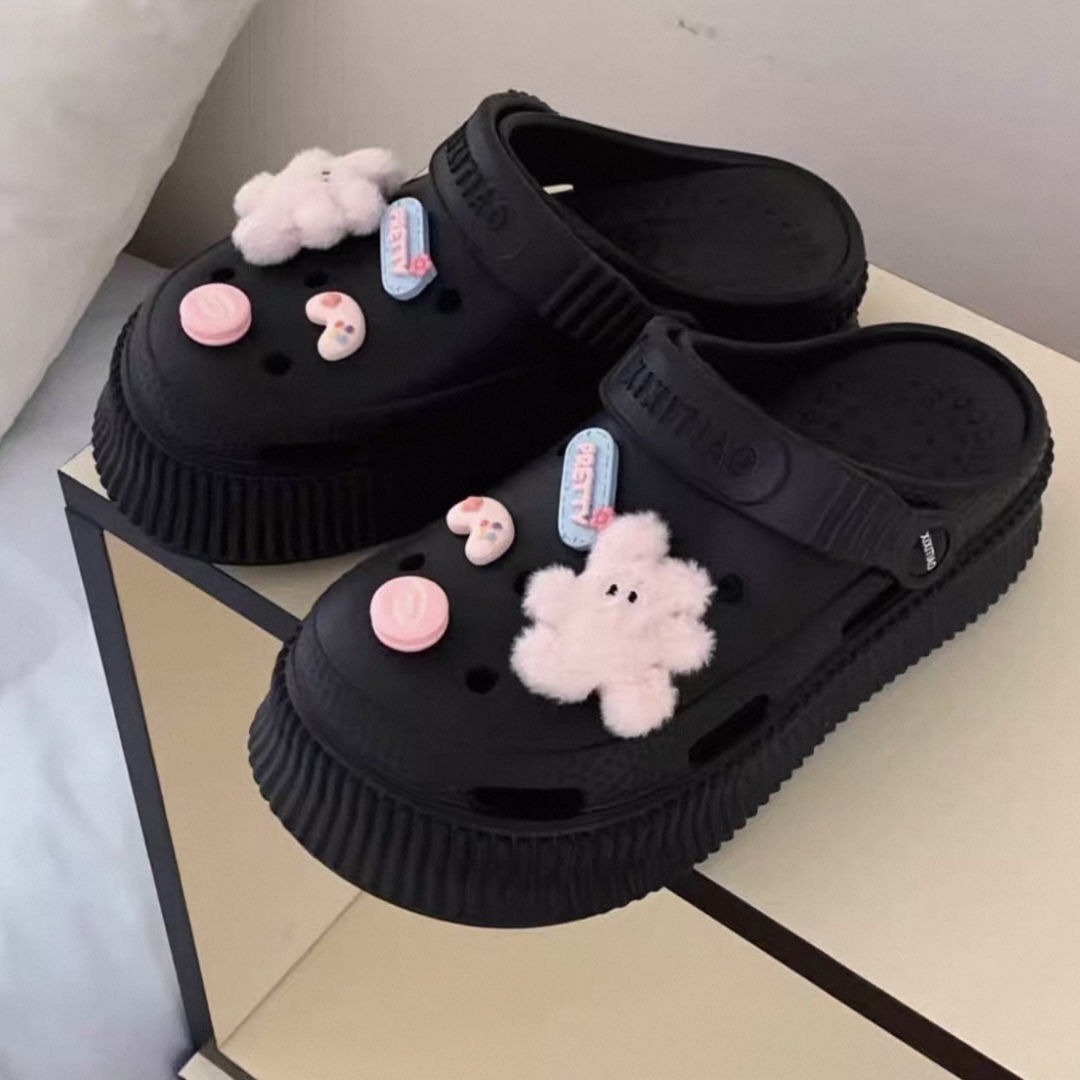 A471. CROCS PRETTY BLACK