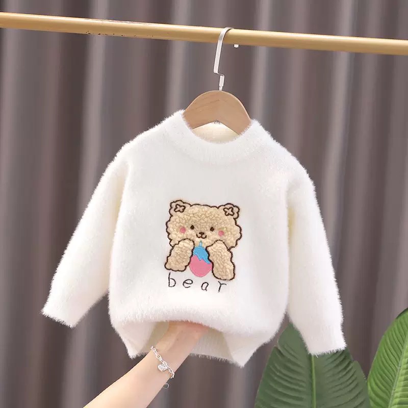 K502. BABY SWEATER WHITE BEAR