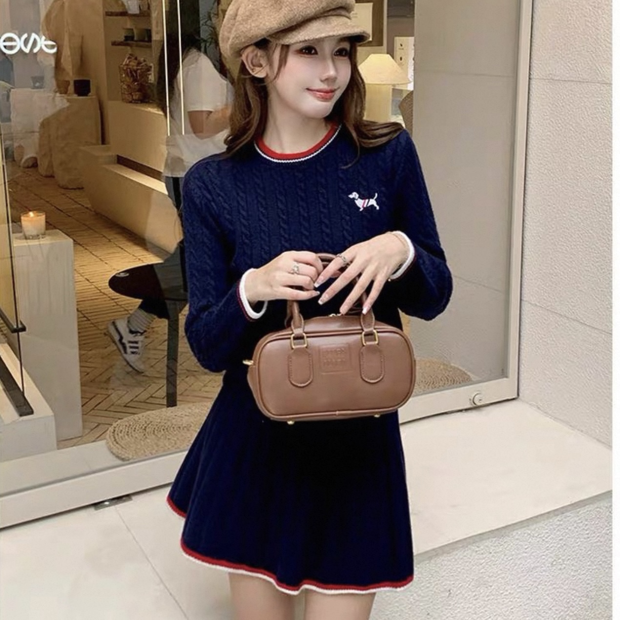 6847. SET SHORT SKIRT KNITTED NAVI BLUE