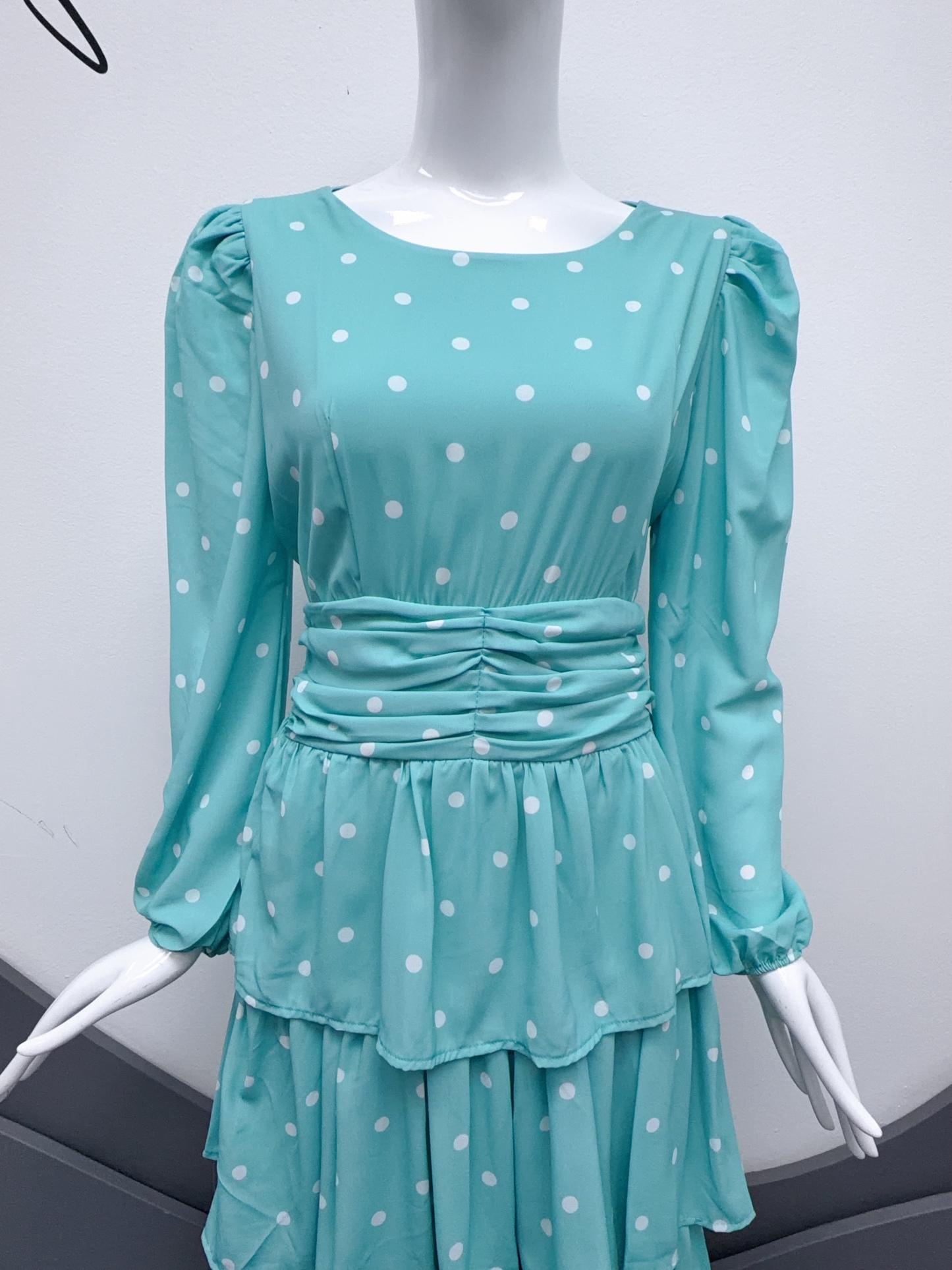V268. HOA CHAM BI MINT DRESS