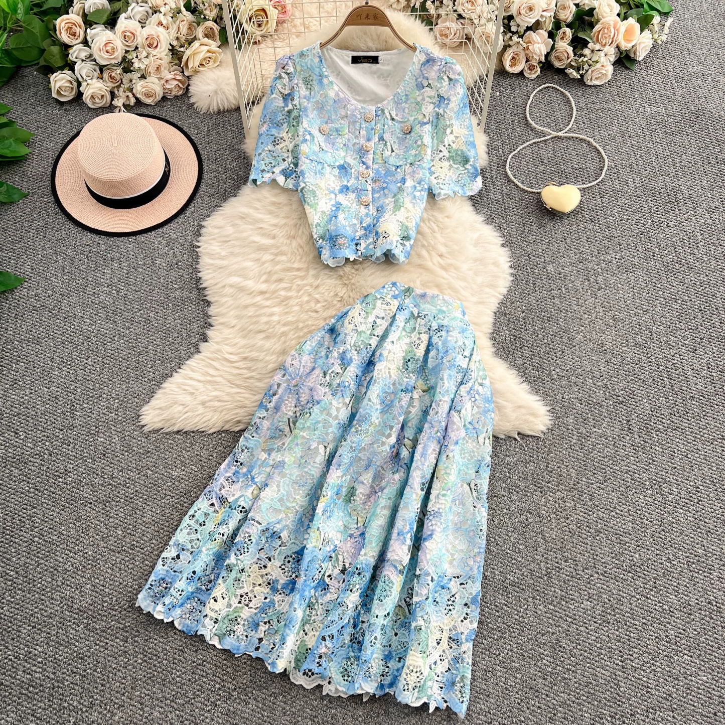 8282. LACE DRESS EXCLUSIVE BLUE