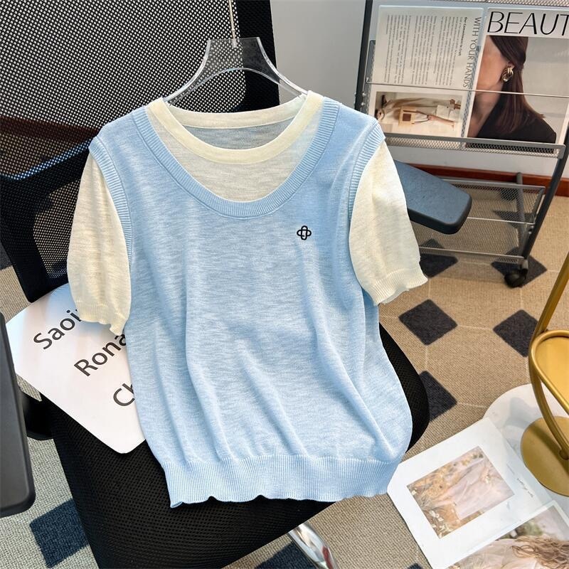 C725. BLUE SHORT SLEEVES TOP
