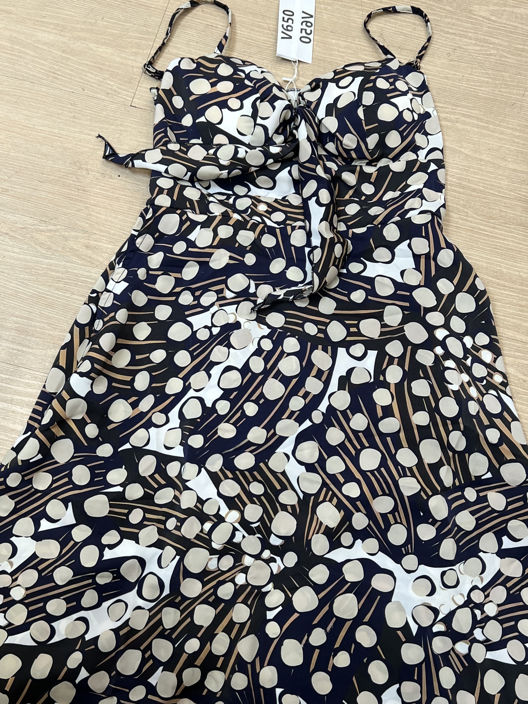 V650. MAXI DRESS