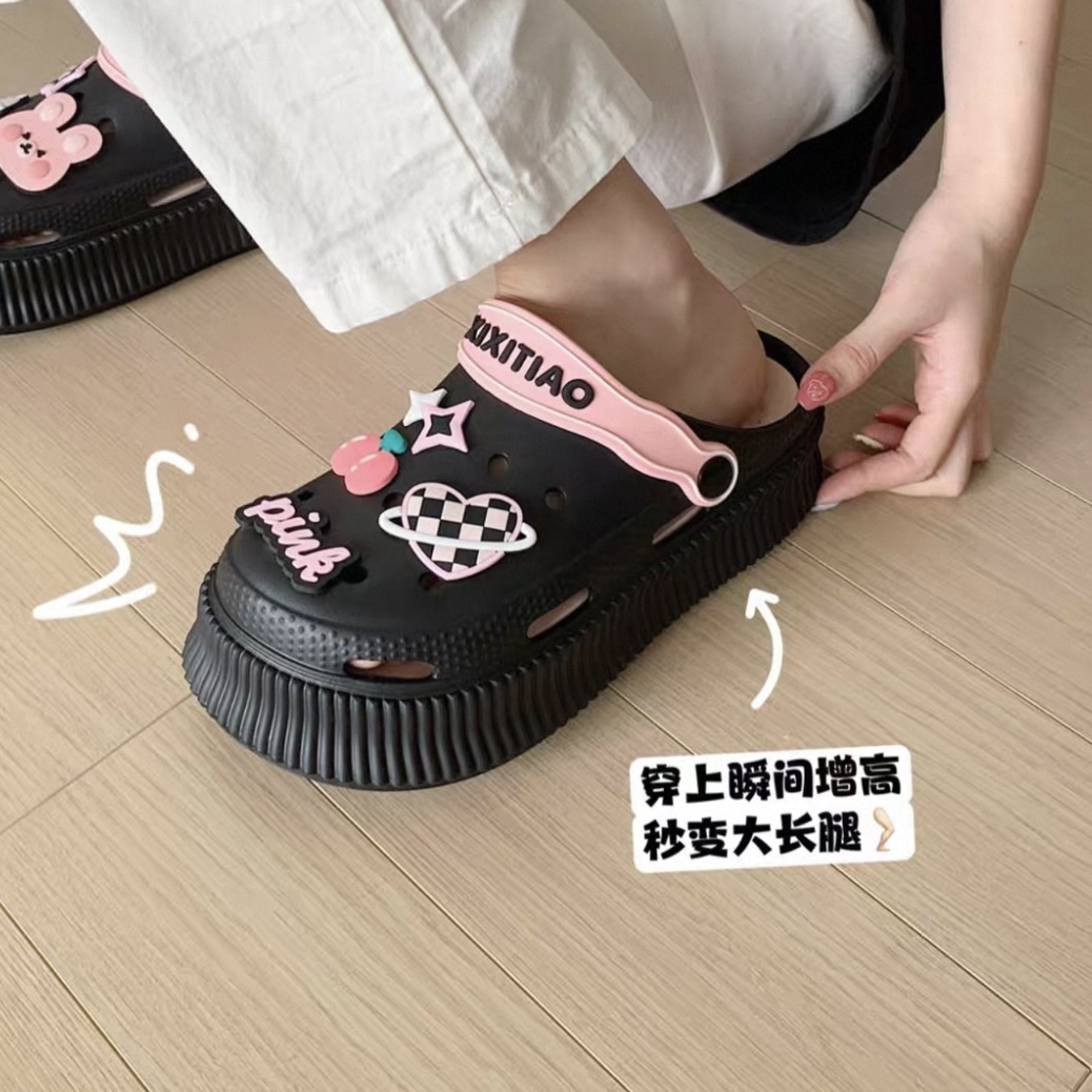 A464. CROCS BEAR BLACK