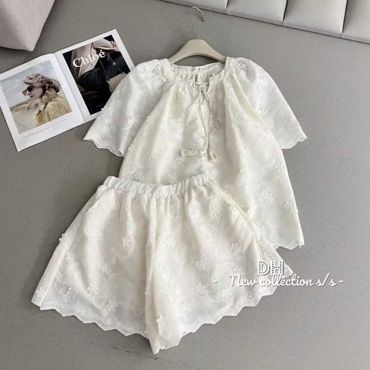 V1241. SET CREAM