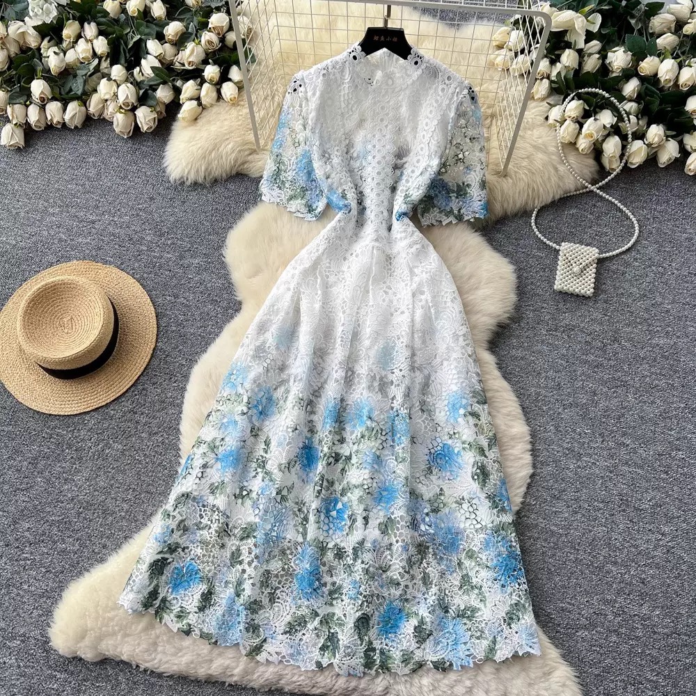8269. LACE DRESS EXCLUSIVE BLUE