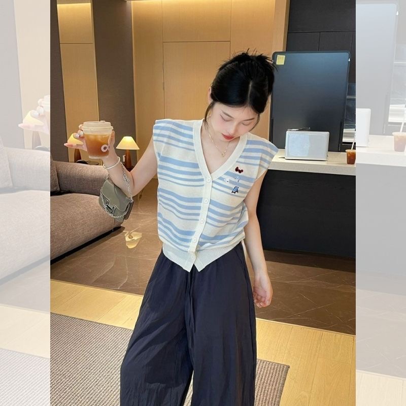 C979. MONGTOGHI TOP BLUE
