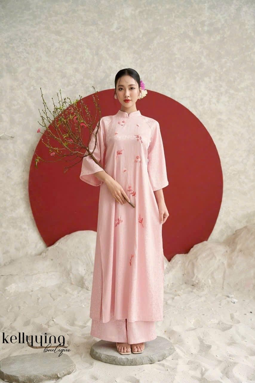 A345. AD HONG HOA DAO