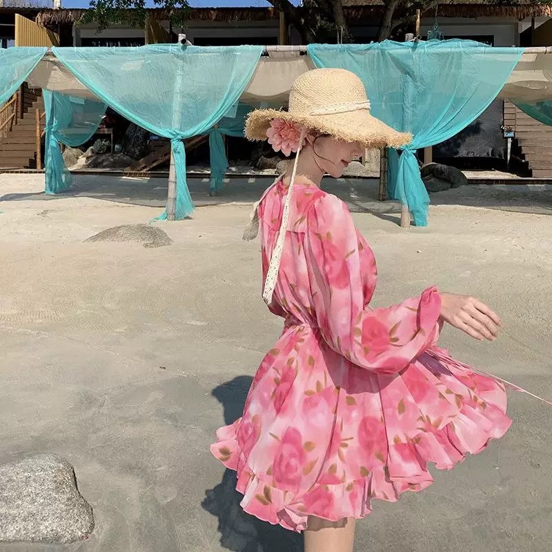 7879. PINK SHORT DRESS