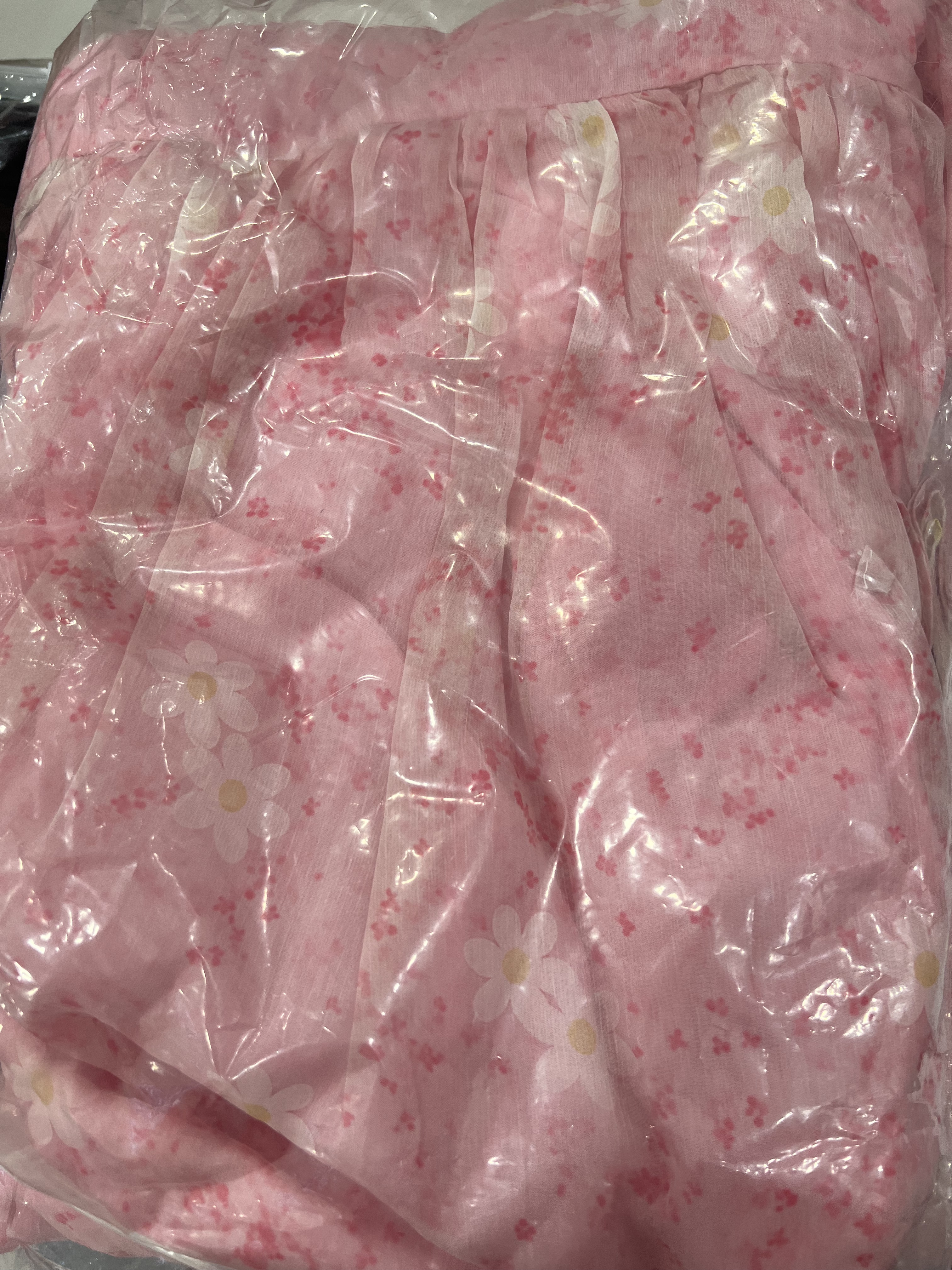 V303. HOA PINK DRESS