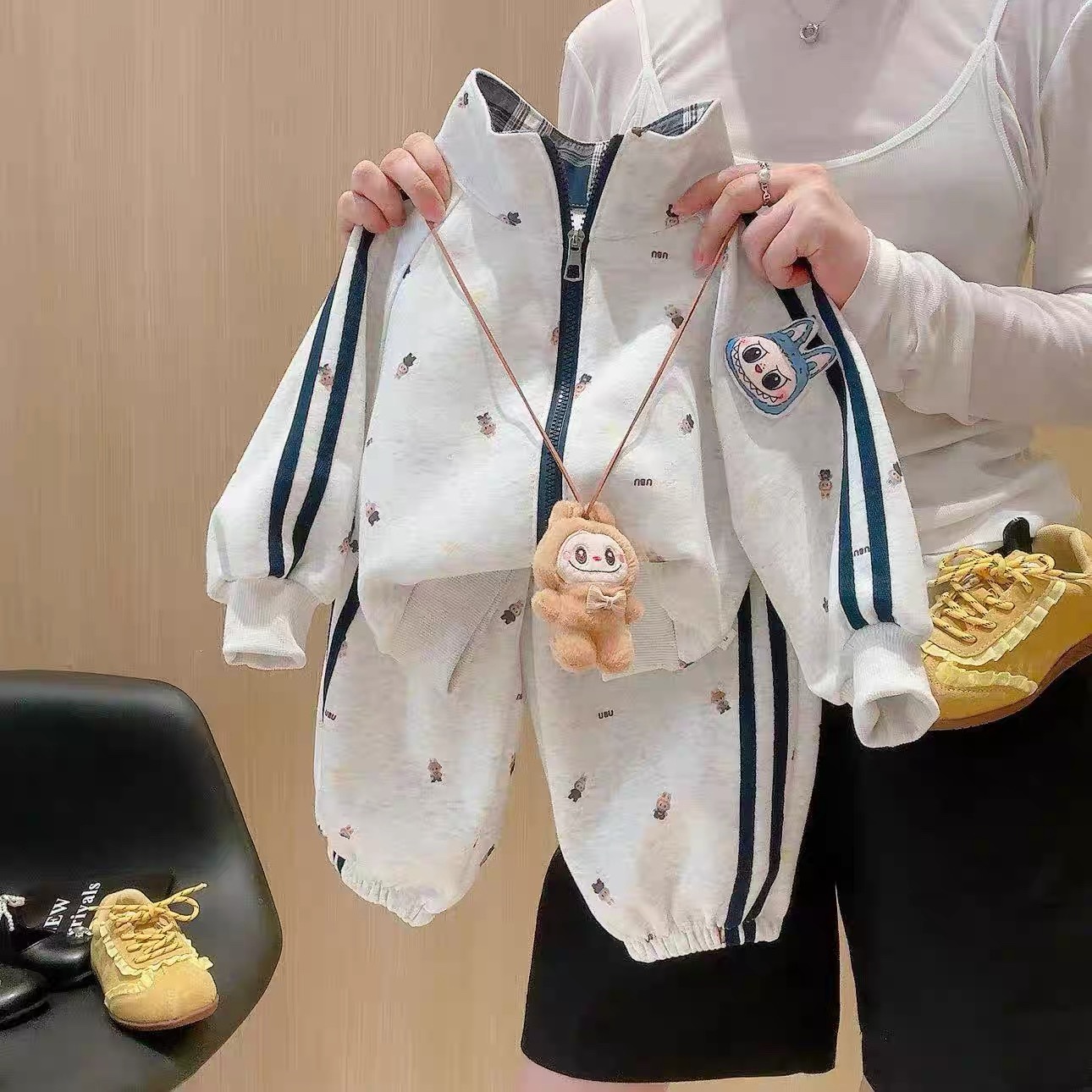 K24. GRAY LABUBU BABY SET
