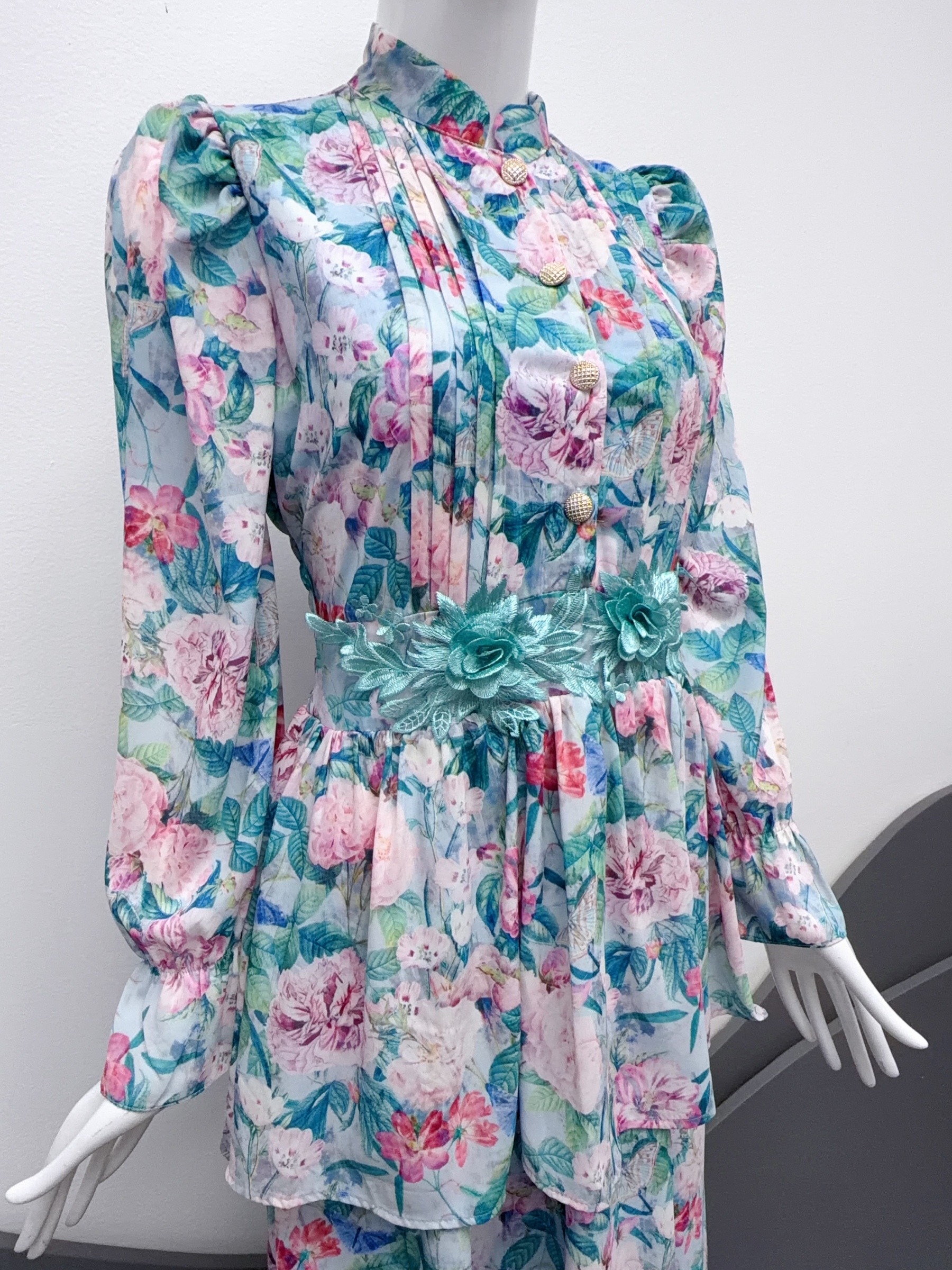 V293. HOA MINT DRESS