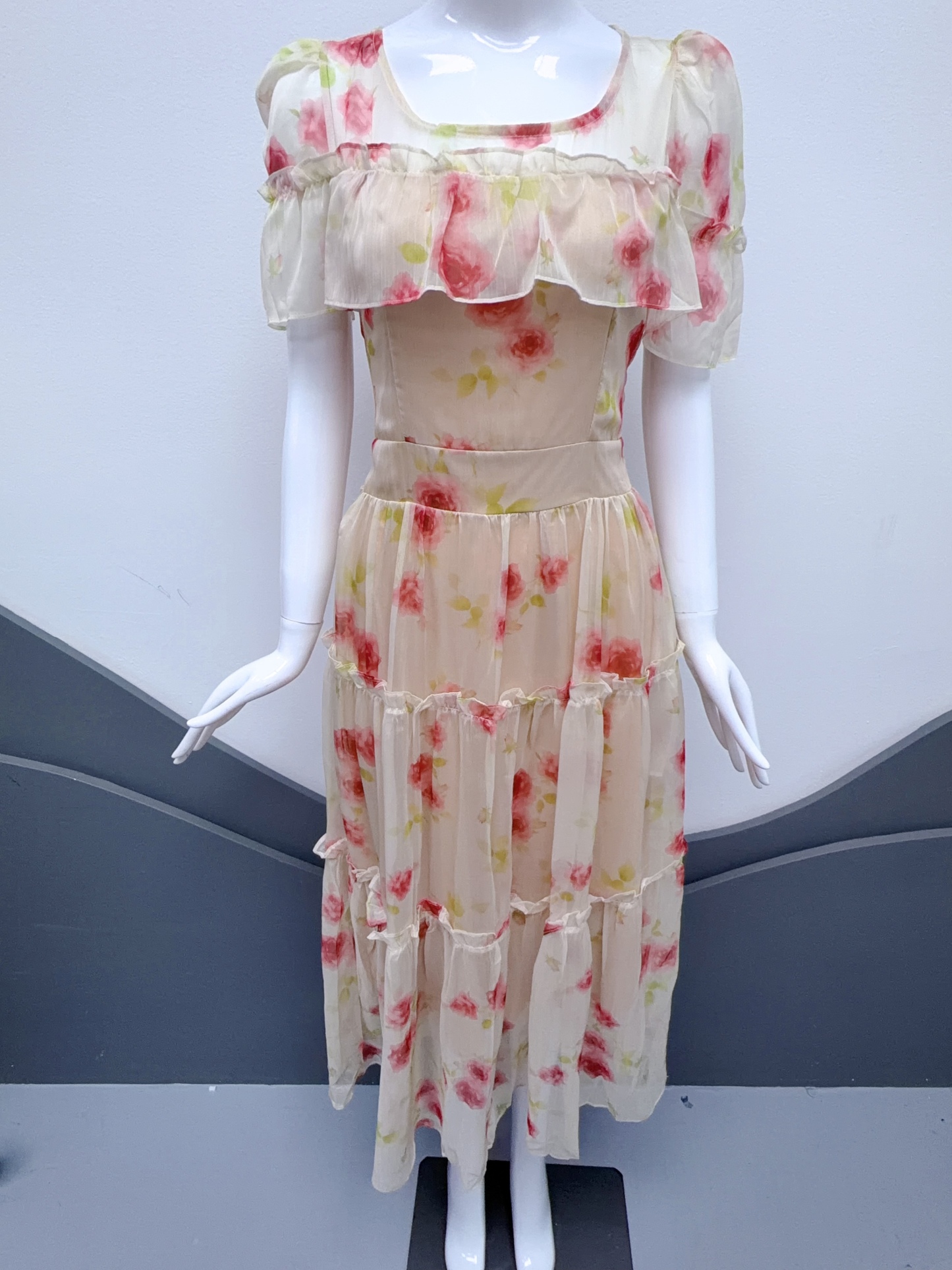 V271. HOA NUDE DRESS