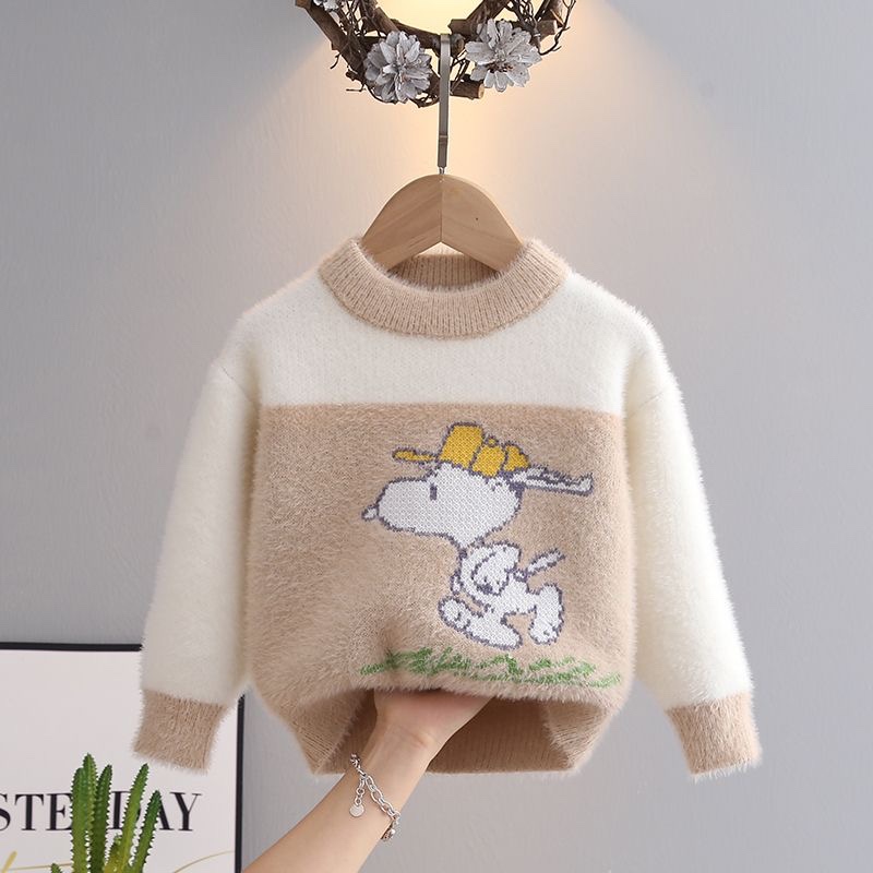 K553. BABY SWEATER KHAKI SNOOPY