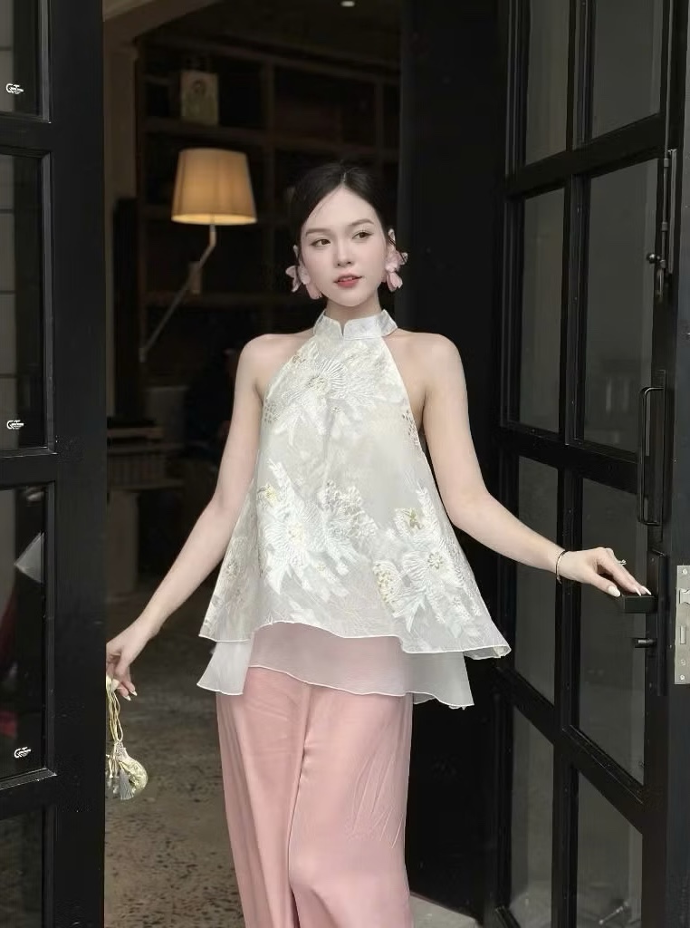 A404. SET AD CACH TAN VOAN WHITE