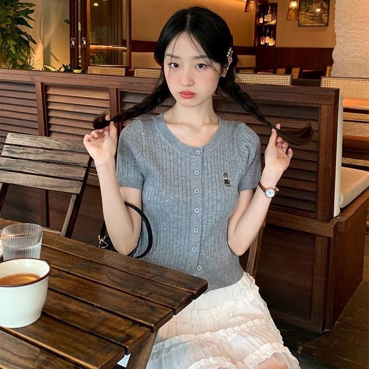 C1082. MONGTOGHI TOP GRAY