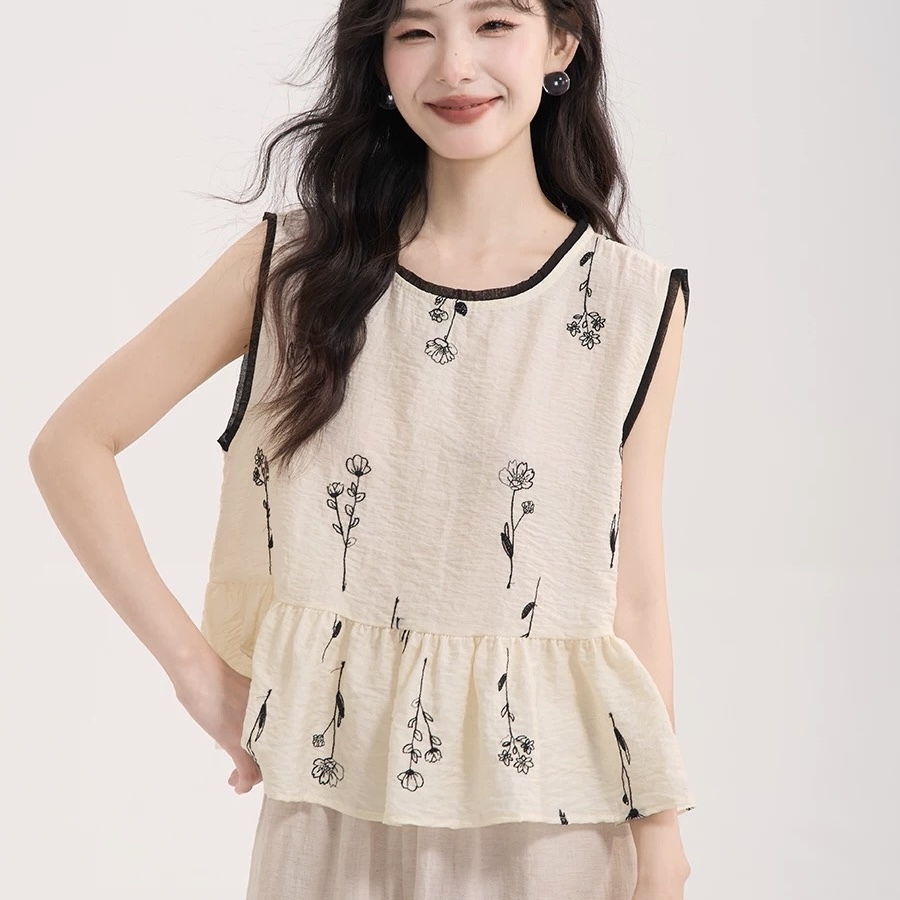C982. TOP WHITE