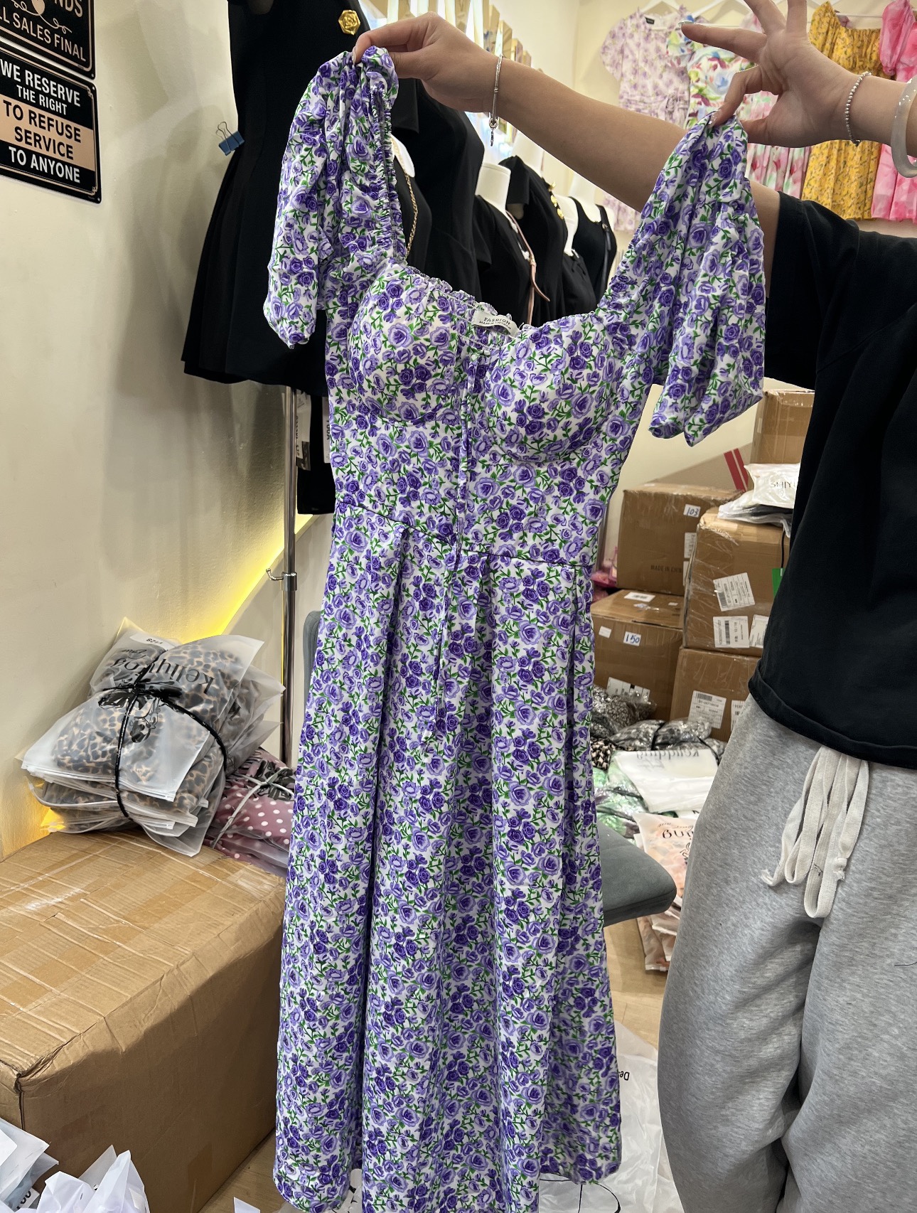V718. MAXI DRESS