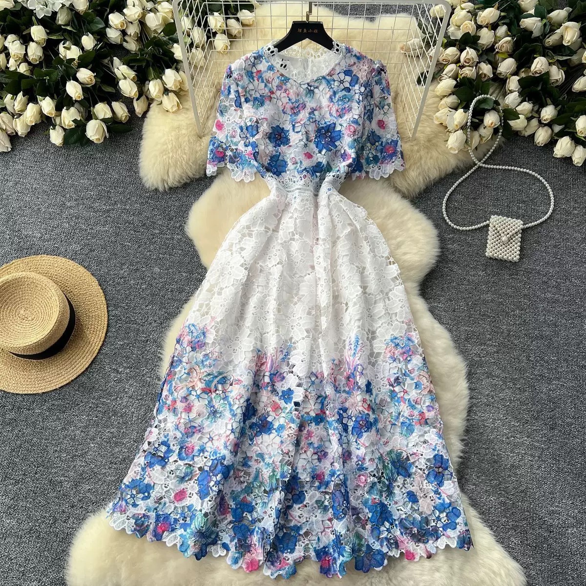 8303. LACE DRESS EXCLUSIVE PURPLE