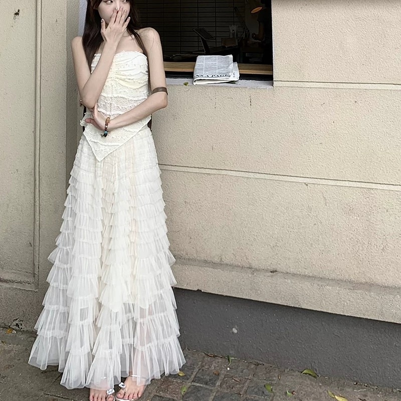 5396. WHITE LONG BOTTOM