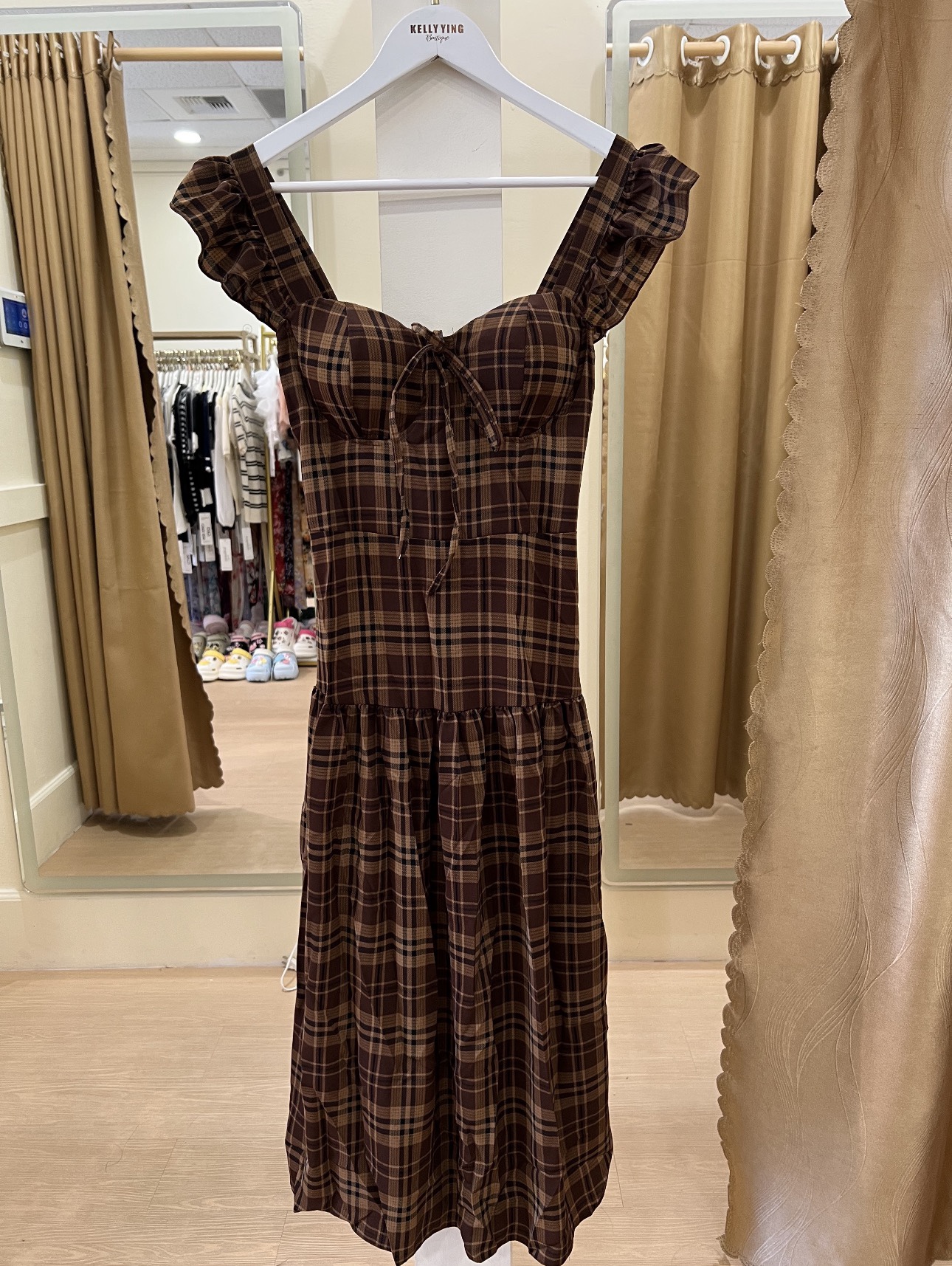 V856. MAXI DRESS CANH TIEN•