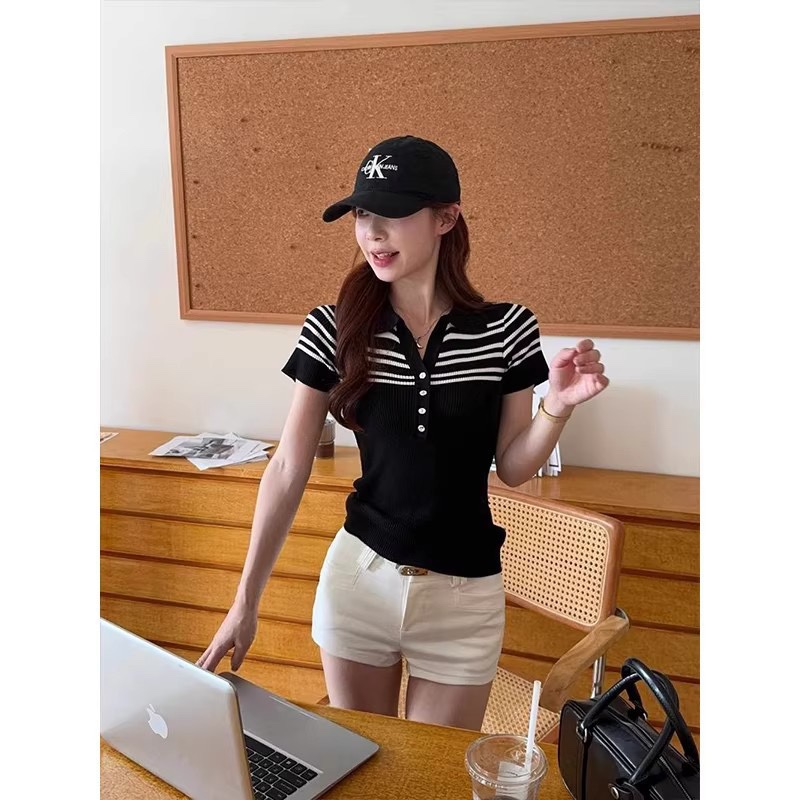 C1026. MONGTOG TOP BLACK