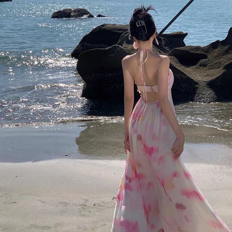 7606. PINK DRESS