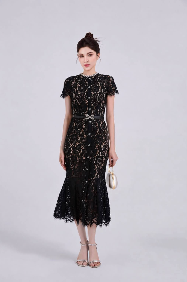 8391. LACE DRESS EXCLUSIVE BLACK VIP (KÈM BELT)