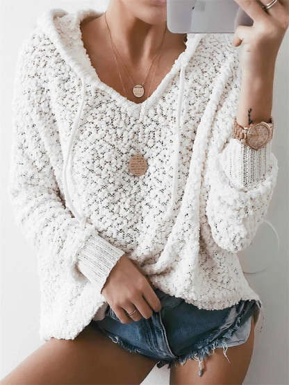 Women's Stylish Autumn White Pullover Knitted Long Sleeve Hoodies