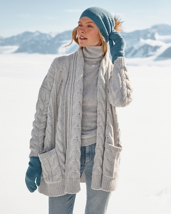 Essential Cashmere Turtleneck Sweater