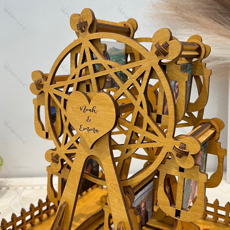 Wooden Ferris Wheel Frame: Capture Sweet Moments