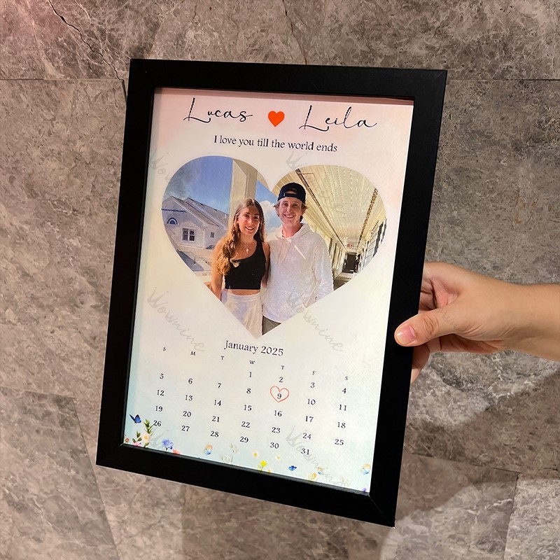 Couple's Memorial Calendar with Angle-Sensitive Photo Flashcard Frames