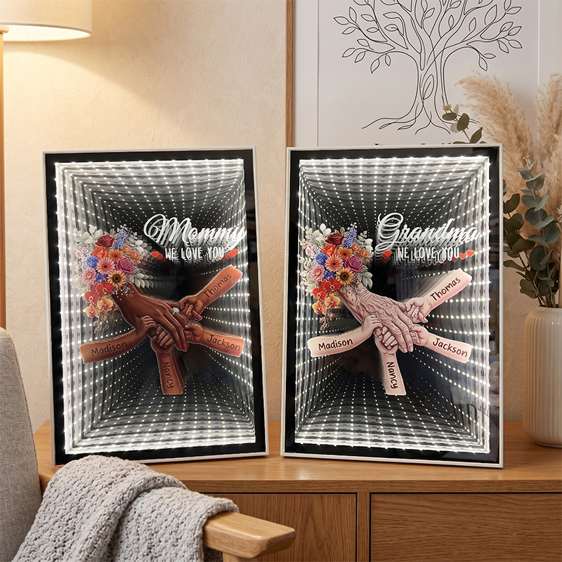 Personalized Mommy and Children Holding Hands Starry Mirror Light Box