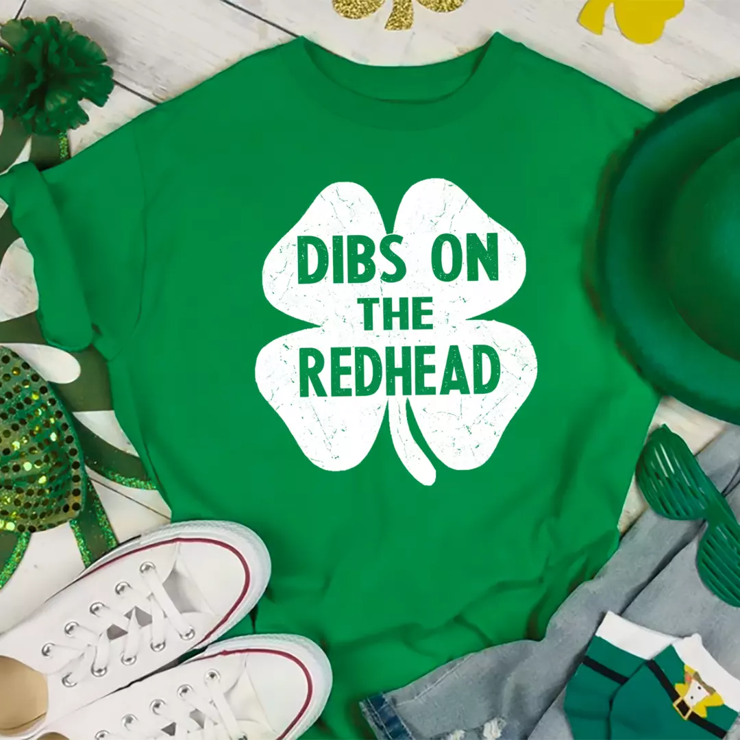 Vintage Dibs On The Redhead Funny Irish St Patricks Day Shamrock Essential T-Shirt