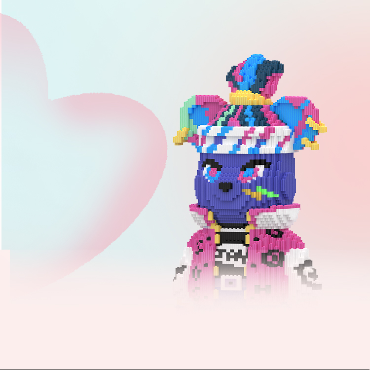 Chloe Moretz Toy Bear Building Blocks Kit