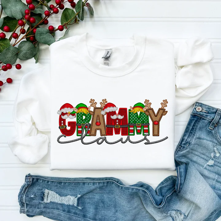 Christams MAMA/DAD/NANA Claus Weatshirt