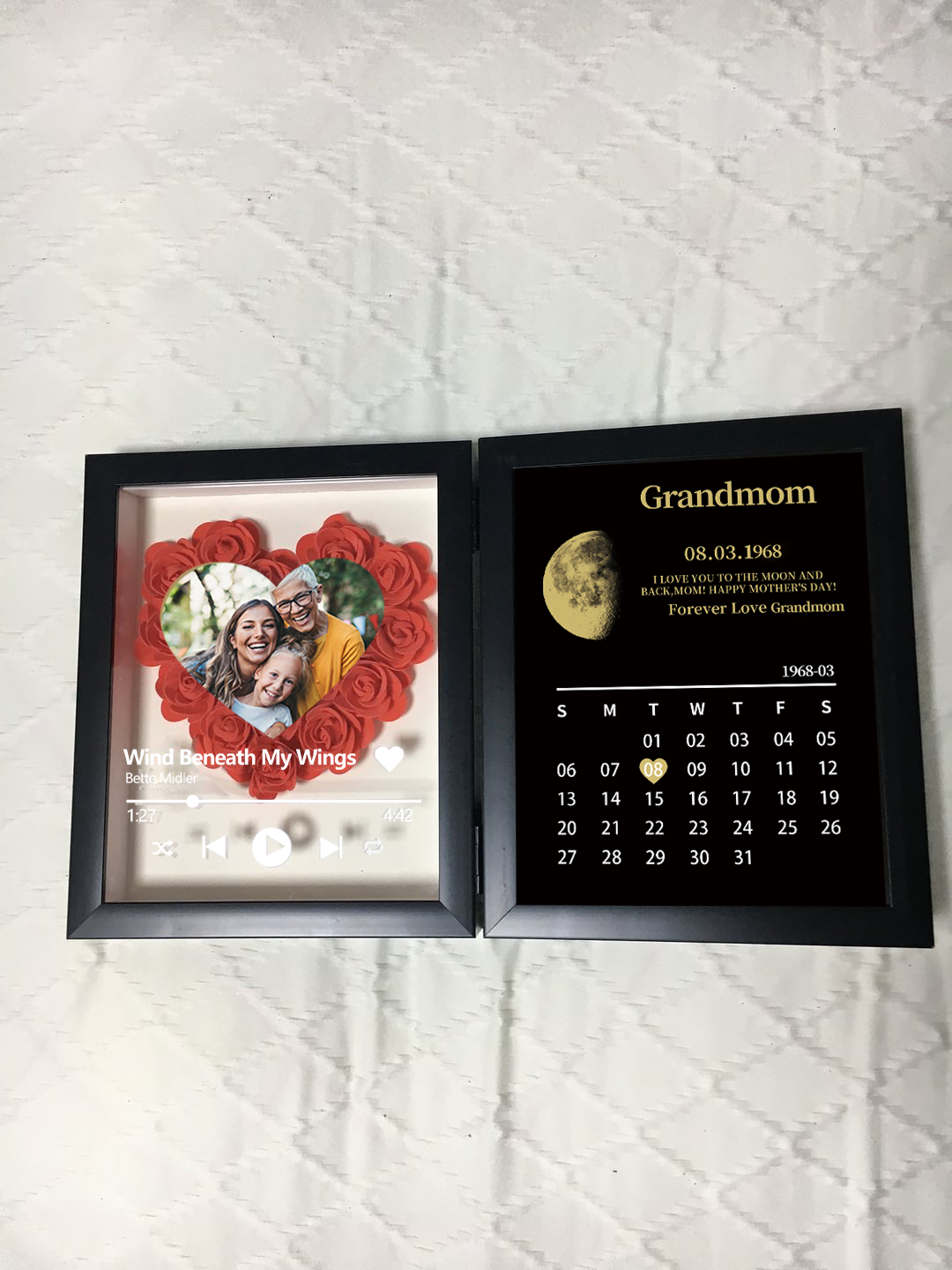 (Heart With Song) Custom Flowers Frame for Mom Grandma with REAL MOON PHASE Calendar