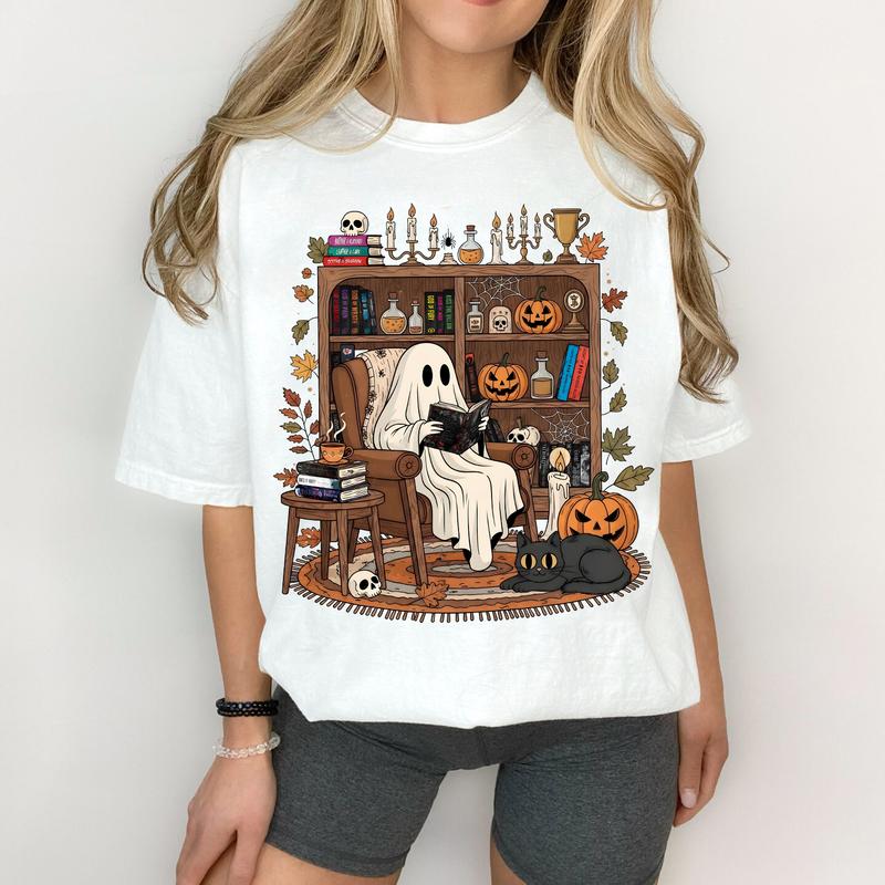 “Cozy Ghost Bookworm” Vintage Halloween Tee