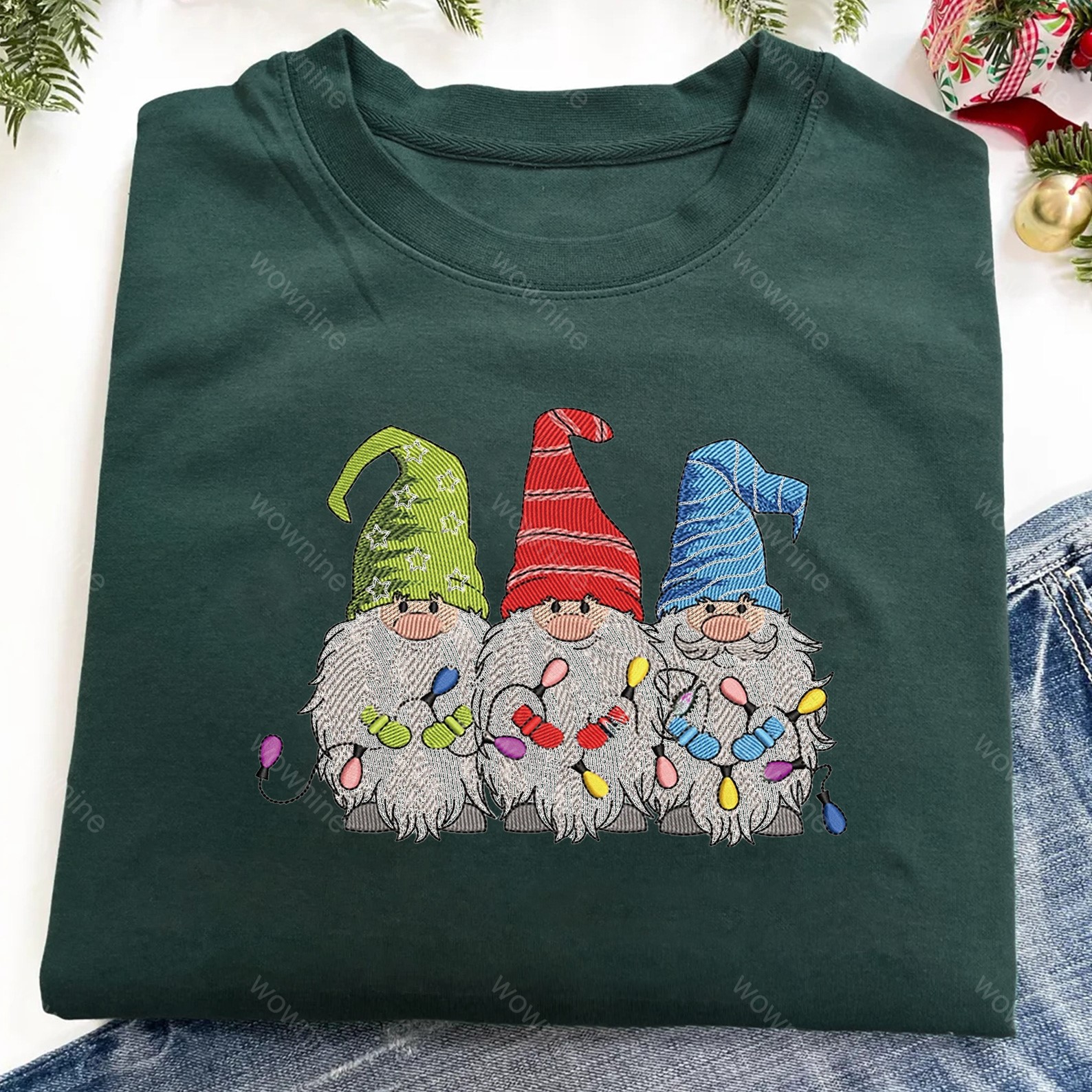 Christmas Snowman Embroidered Sweatshirt, Cute Family Matching Snowman Face Sweater For Women, Retro Vintage Xmas Holiday Party Crewneck Sweater
