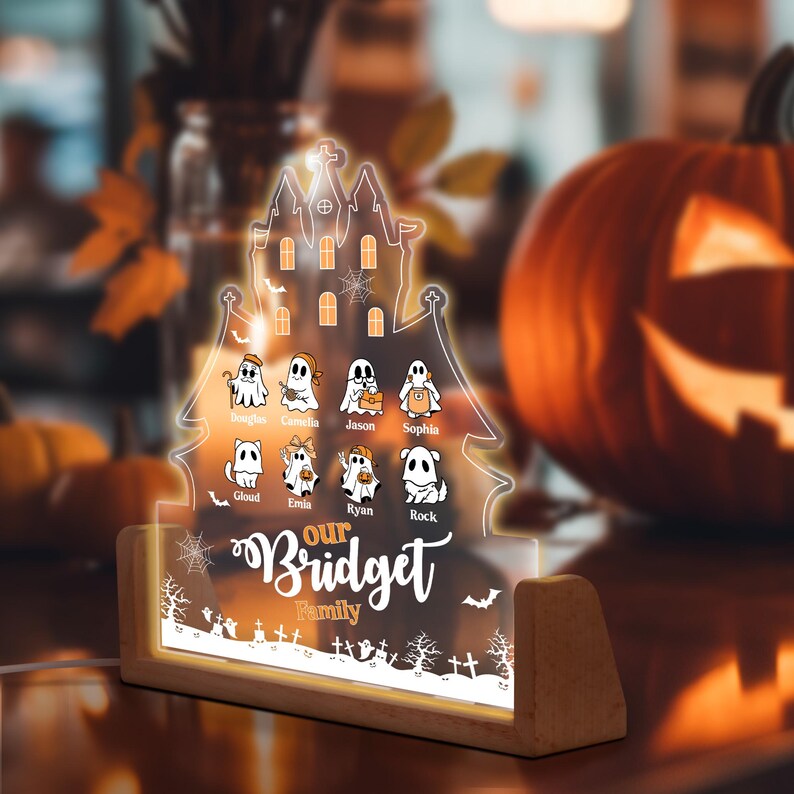 Personalized Halloween Family Ghost Decor – Custom Name Acrylic Light-Up