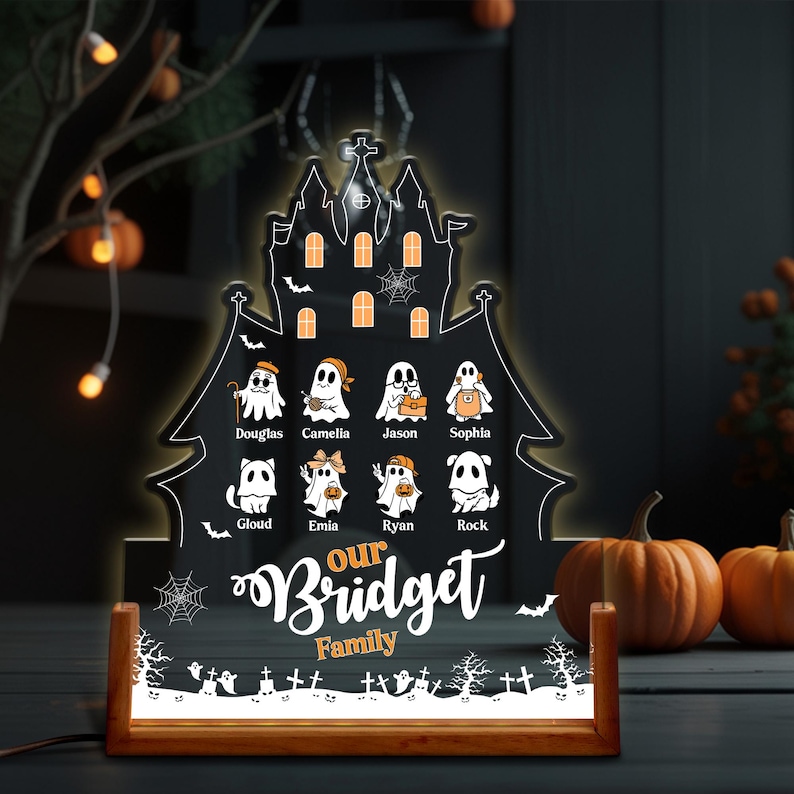 Personalized Halloween Family Ghost Decor – Custom Name Acrylic Light-Up