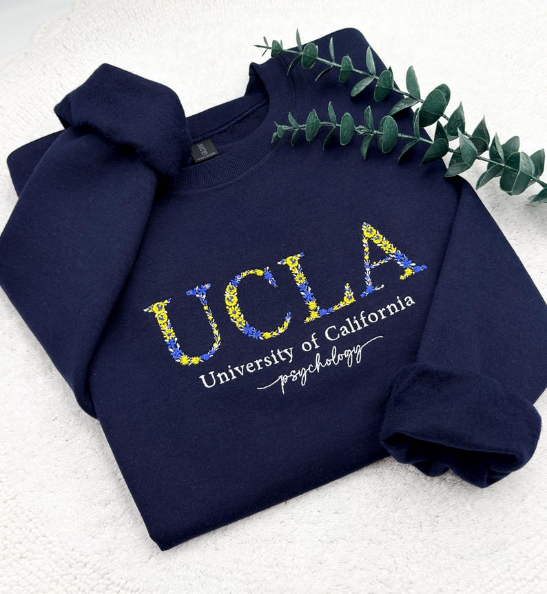 Custom Embroidered Floral Letter Sweatshirt – Personalized University & Sorority Gift with Major