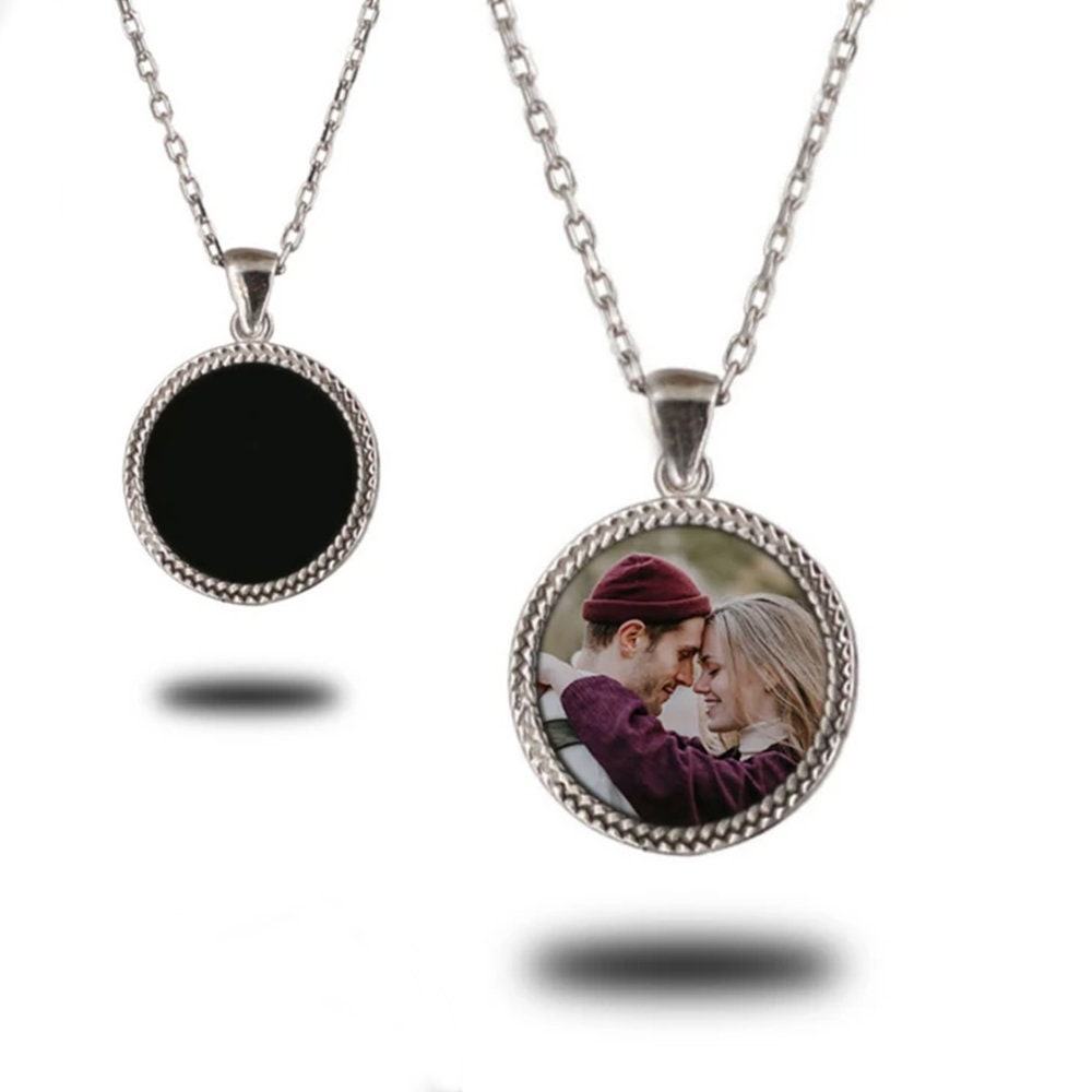 Magic Necklace With Personalized Photo And Heat Theme