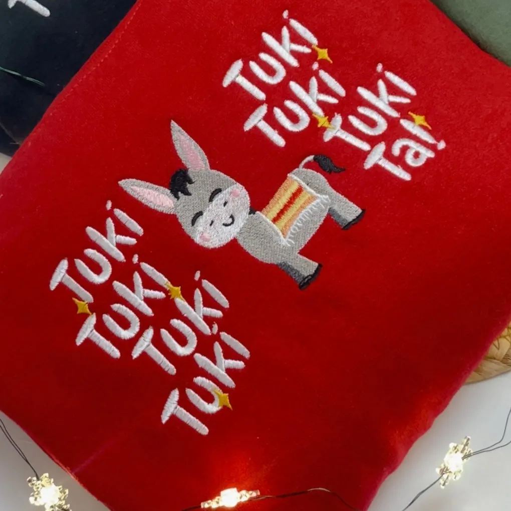 Mi Burrito Sabanero, Tuki Tuki Tuki Tuki Sweatshirt