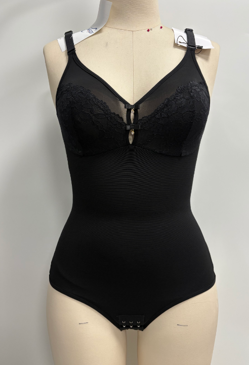 Shapshe® Lace Deep V Keyhole Cutout Bodysuit