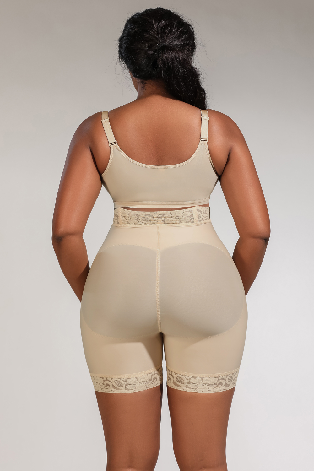 High-waisted abdomen shaping shorts