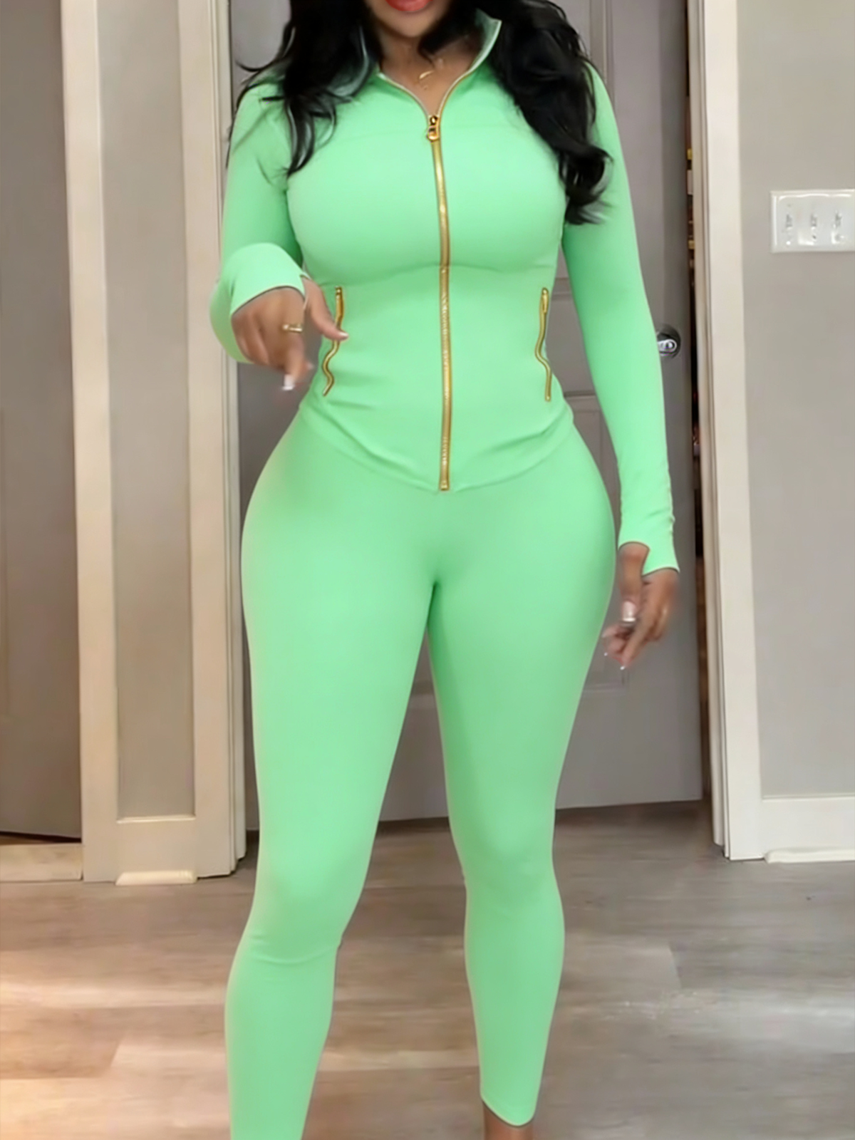 Body Shaping Yoga Set Gold Zip Up Jacket With Pockets